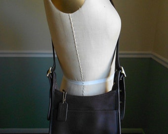 Coach Leather Bag / Leather Shoulder Bag