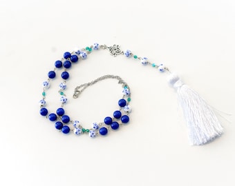 Vintage 20s style flapper tassel necklace, white, blue and silver