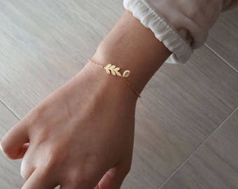 Delicate Petite Olive branch Bracelets,Delicate leaf Bracelet, olive bracelet,Thin Gold Chain, Layering Bracelet ,Bridesmaid Gift