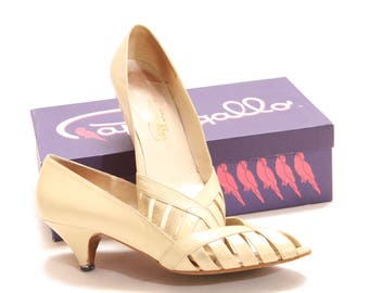 1960s Cream Off White Leather High Heel Pumps by Pappogallo- Size 9AA