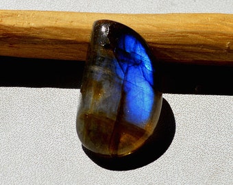 Labradorite 15 Cts Natural Blue Fire Cabochon Both Side Polished Free Form Shape Labradorite Gemstone 23x14x5 MM R15677
