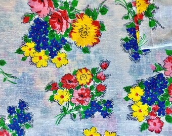 Vintage Fabric 50's Mid Century, White, Floral, Woven Cotton, Textiles (1 yard)