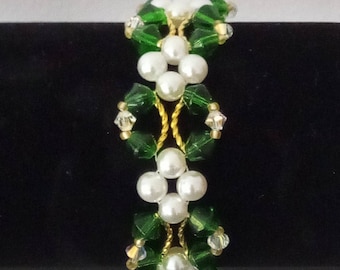 Pearl and Crystal Bracelet 0012