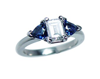 Vintage Platinum Diamond Sapphire 3 stone Engagement Ring Estate