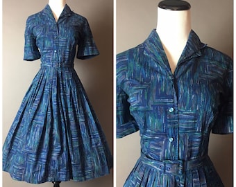 Vintage 50s dress / 1950s dress / shirtwaist dress / cotton dress / fit and flare / day dress 8115