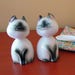 Kitschy Smiling Siamese Cat Salt and Pepper Shakers