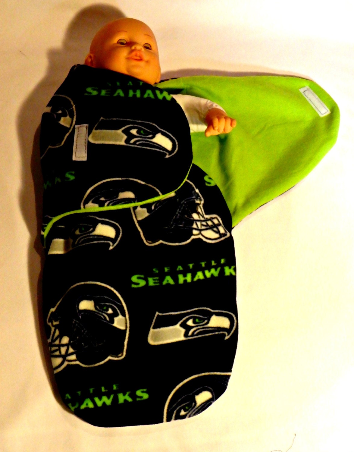 Newborn Swaddle Sack Baby Swaddle Wrap Soft and Comfy Fleece