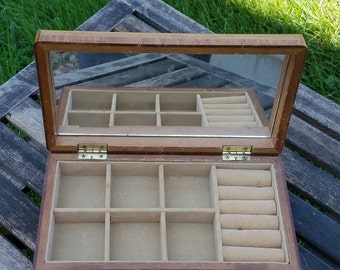 Jewelry Box, Vintage, Wooden, Montgomery Ward