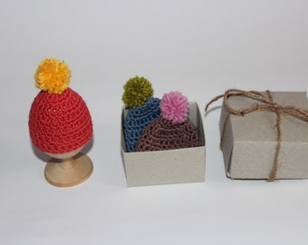 Easter gift knit hats for eggs, decor easter hats, knit egg warmers, knit egg cosy, gifts easter eggs, crochet egg cozy, easter decor eggs
