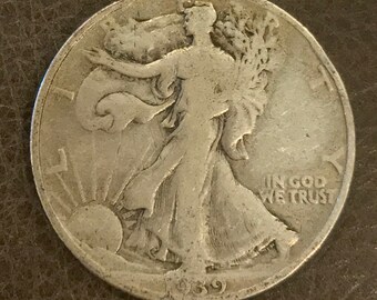 1939 Walking Liberty Silver Half Dollar 90% Silver. #W009