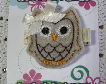 Tan, Cream Ollie the Owl Hair Clip