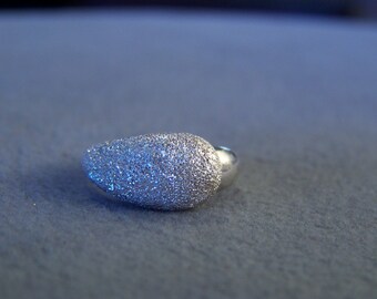 Sterling Sterling Silver Fancy Etched Domed Cigar Bold Band Ring, Size 6 W