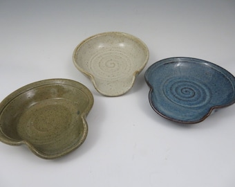 Ceramic Spoon Rest ~ Pottery Spoon Rest ~ Spoon Rest ~ Spoon Holder ~ Utensil Holder