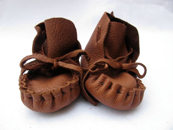 Items similar to Mahogany Moccasins, Small,Deer Skin, soft sole ...