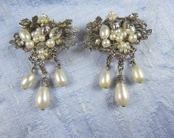 Stunning Wedding Earrings Vintage Circa.1940's Clip-on Pearls