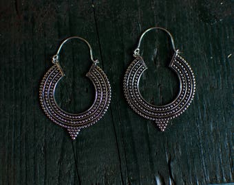 Silver earrings with triangle - Medium -