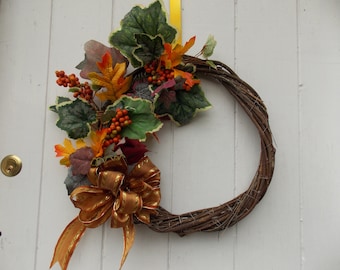 Autumn Foliage and Berry Wreath 13" - 16" Diameter (33cm - 41cm)
