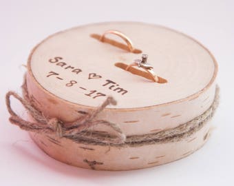 Rustic ring bearer pillow, wedding wood slice, rustic ring box, birch wedding decoration, wood wedding decor, ring pillow alternative,