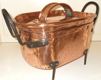 Large Ancient Copper Daubiere with legs Château Kitchen, Antique French Copper Confit Pan, Stock Pot, La braisière, Tin Lined //10.5 lbs