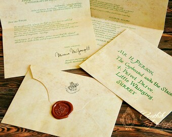 FIRST YEAR Hogwart Acceptance letter for Whichcraft and Wizardry school, printed and sealed with real wax! Standard address or CUSTOM!