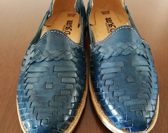 Blue mexican Sandals, Mexican Huaraches sandals, Mexican shoes US 7, Pompom sandals, mexican leather huarache, mex tassel sandals