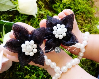 Breakfast at Tiffanys Elastic Baby Barefoot Sandals, Pearl Sandals, Baby Accessories, Baby Shower Gifts, Black and White Baby Sandals