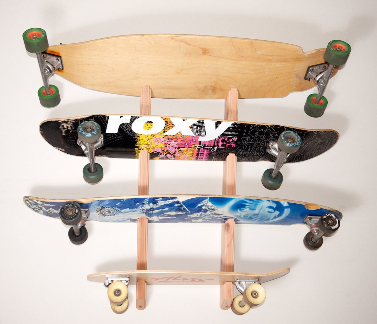 Skateboard Longboard Wall Rack Mount Holds 4 boards