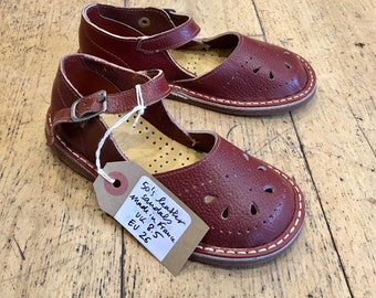 Vintage New Old Stock 50s Leather Reddish Brown Mary Janes French Stock EU 21, 22, 23, 24, 25