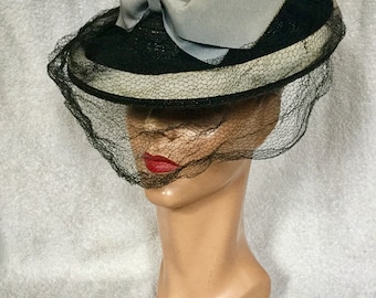 1940s New York Creation Tilt Hat with Large Bow