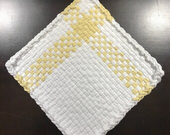 Handmade Large Farmhouse Potholder in White and Daffodil