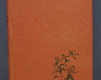 The Happy Hollisters Ice Carnival Mystery - Jerry West - HC - 1958 Vintage