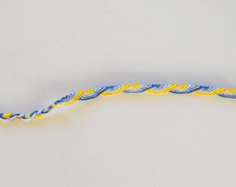 Friendship bracelet vague pattern