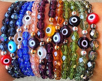 Delicate Womens Faceted Evil Eye Bracelet