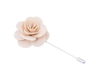 de MORÉ - cream beige lapel pin