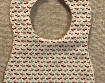 Baby Bib in Petite Flowers