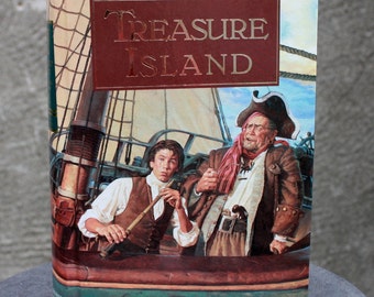Vintage 1994 TREASURE ISLAND, Illustrated by Norman Price, hardcover