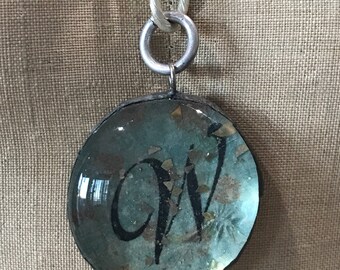 W bubble charm on chunky brushed chrime chain