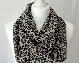 Animal print infinity scarf, Circle scarf, Animal skin print scarf, Print scarf, Scarf for her, Lightweight scarf, Fashion scarf