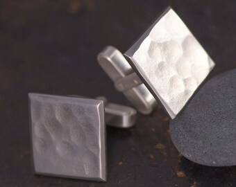 Mens handmade cufflinks, Custom mens cufflinks, Gift for men, Christmas present, Anniversary present, Present for husband - Quatro dent