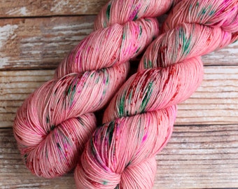 Isabel - String Fling - Hand Dyed Yarn - 75/25 Superwash Merino/Nylon