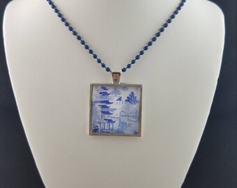 China pattern square glass dome image pendant