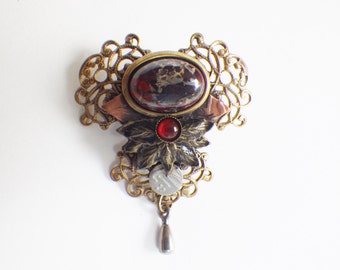 Vintage Victorian Brooch