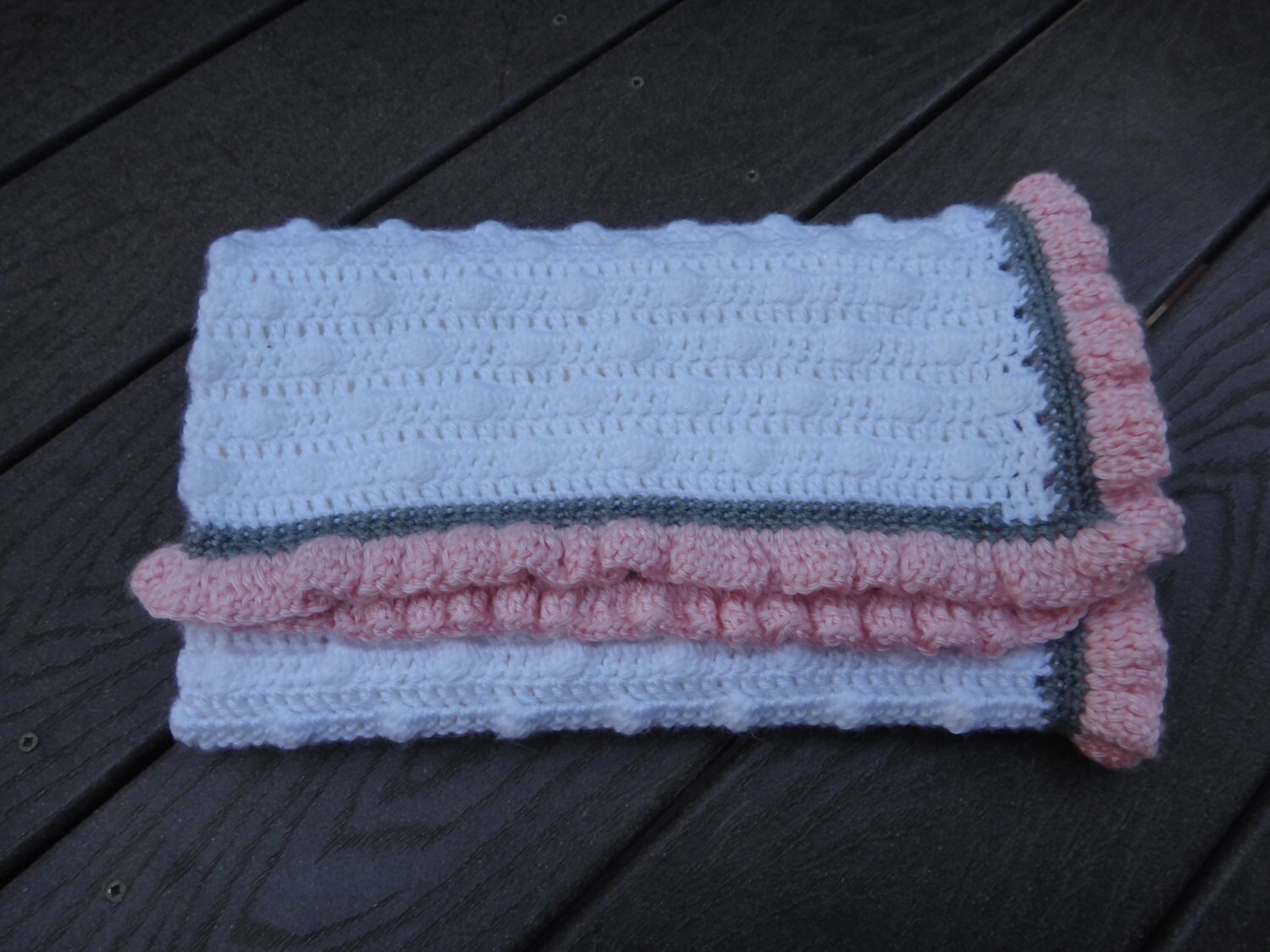 Ruffled edge popcorn stitch crochet baby blanket