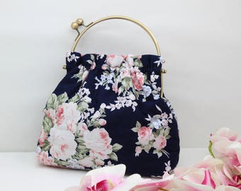 Floral Purse, Clasp Handbag, Floral Fabric Bag, Laidies Accessories, Vintage Clasp Bag, Vintage Style, Summer Evening Bag, Small Purse