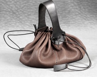 Leather pouch for plague doctor costume in brown deerskin