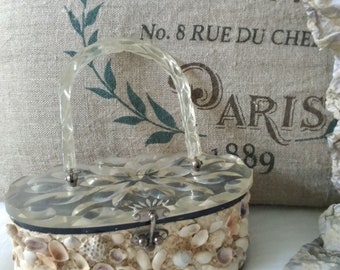 Vintage Lucite Purse w/shells