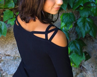 Dreamcatcher top-women's long sleeves-cold shoulder top-strappy long sleeve-funky steampunk tops-black blouse-black long sleeve-black tops