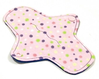 7 inch Reusable Cloth winged ULTRATHIN Pantyliner - Cotton flannel top - Pink Polka Dot Cotton Flannel