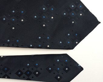Lilly Daché Wide Necktie Tie Vintage Mens 1970s Navy Polka Dot Accessory