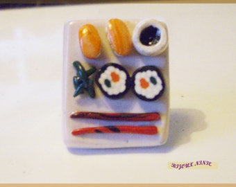 Ring gourmet tray of sushi in fimo
